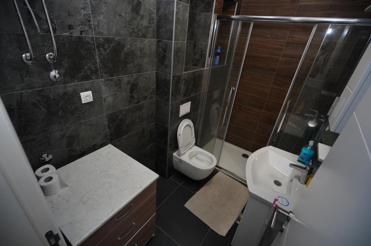 Apartman Venecija Баня-Лука Экстерьер фото